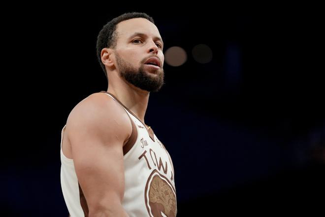 西部大亂斗白熱化 湖人穩(wěn)第3文班10連勝爭(zhēng)MVP