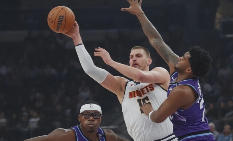 NBA直播賽后戰(zhàn)報(bào)：皮爾斯力挺約基奇MVP籃板助攻價(jià)值該被重視