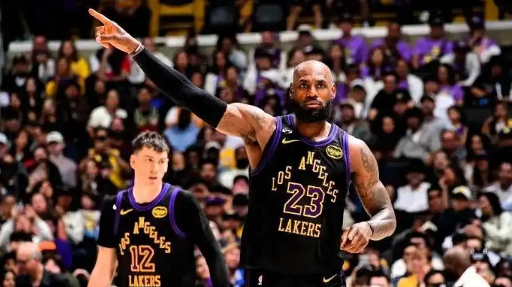 NBA直播賽后情書：湖人賽程遭質(zhì)疑聯(lián)盟被指偏袒安排